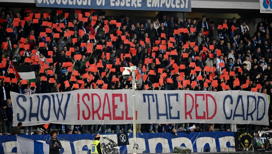 Serie A’da Empoli tribÃ¼nleri, Ä°srail’e kÄ±rmÄ±zÄ± kart gÃ¶sterdi