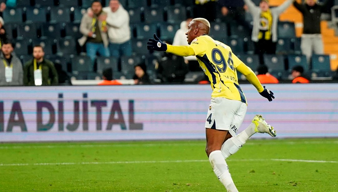 Talisca’dan FenerbahÃ§e formasÄ±yla siftah